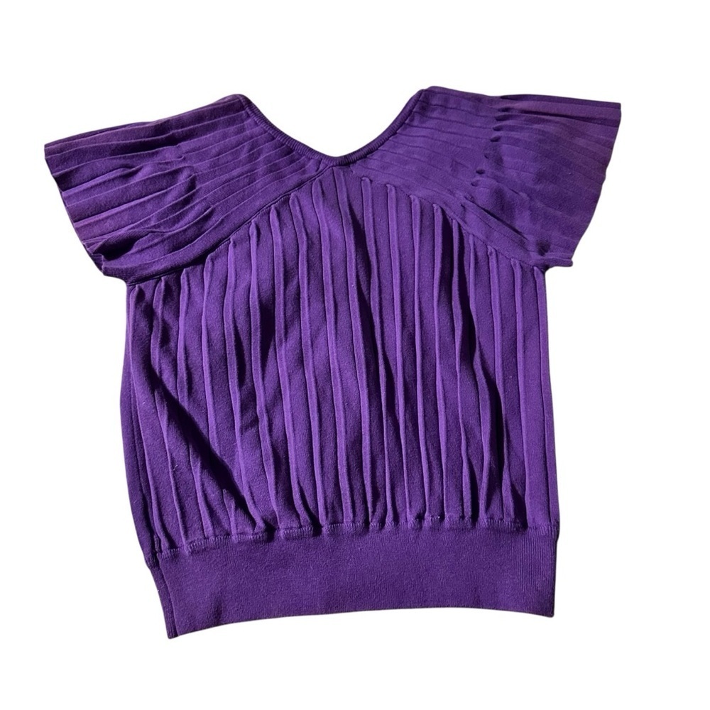 Attention Pleated Violet Top - Picture 2 of 3